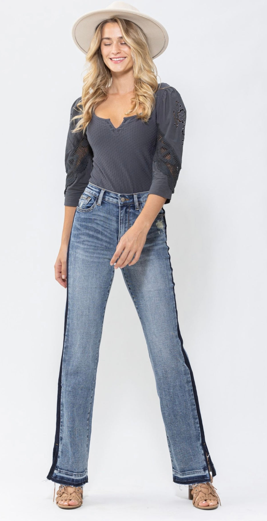 Judy Blue Straight leg jeans