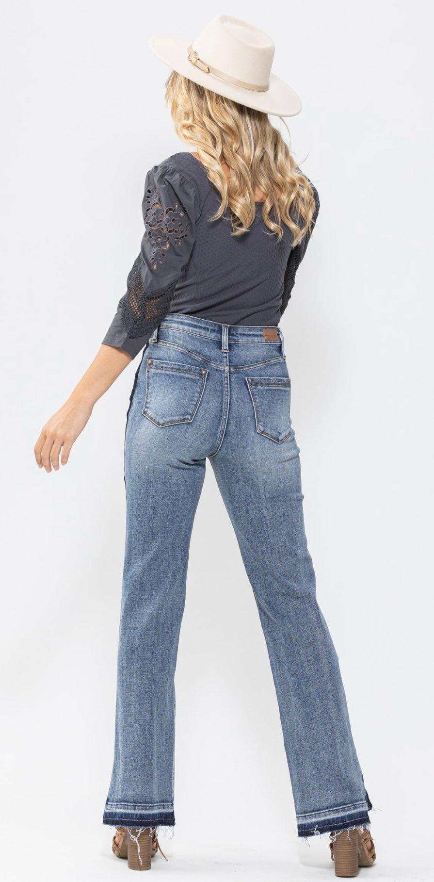 Judy Blue Straight leg jeans