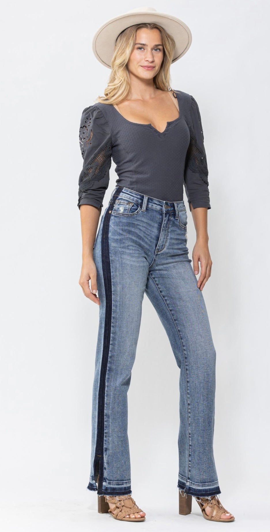 Judy Blue Straight leg jeans