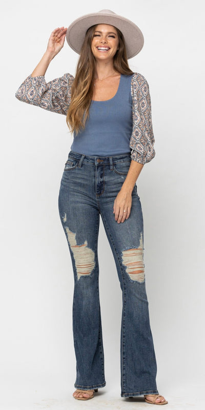 Judy Blue Distressed boot cut jeans (flare)