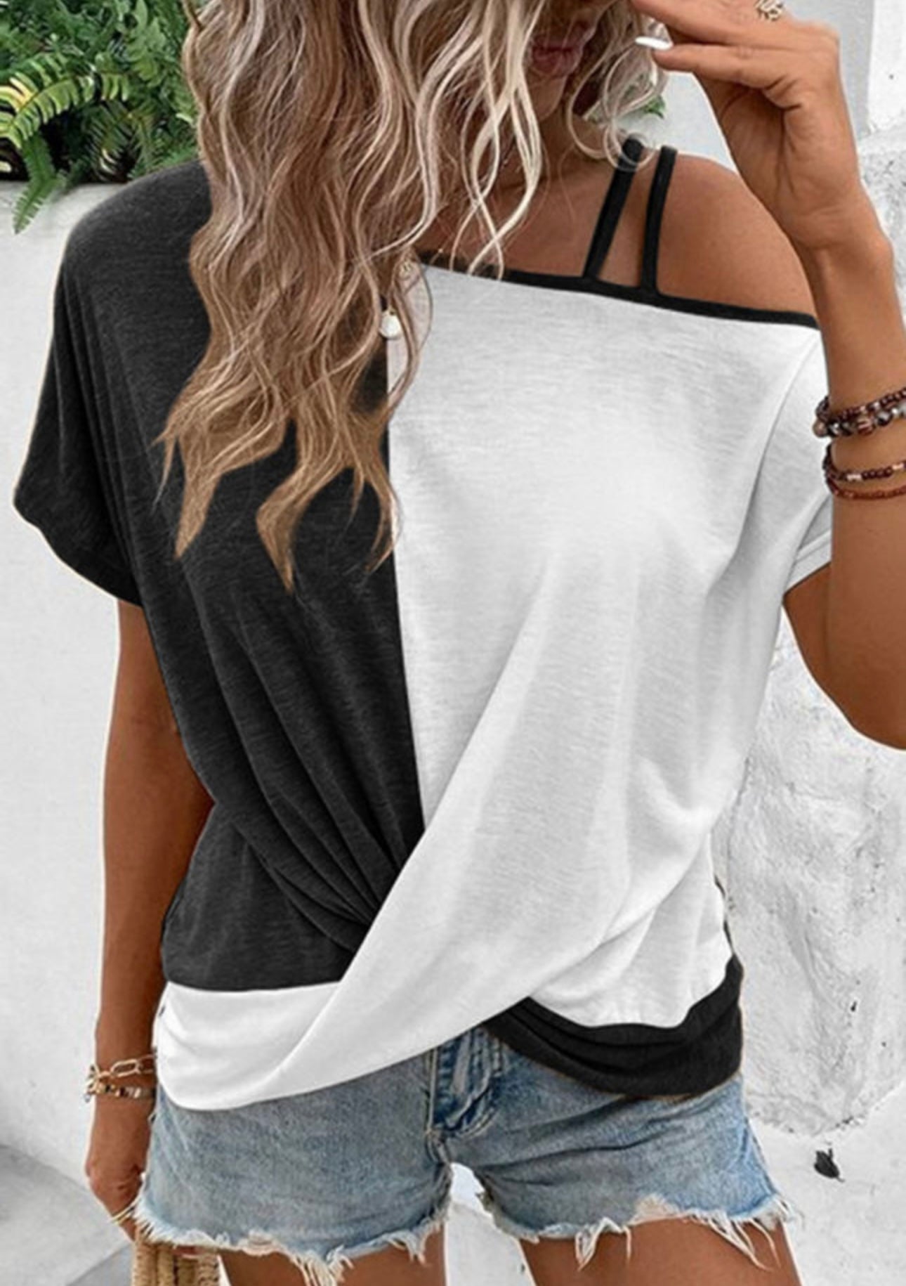 White/black criss cross top