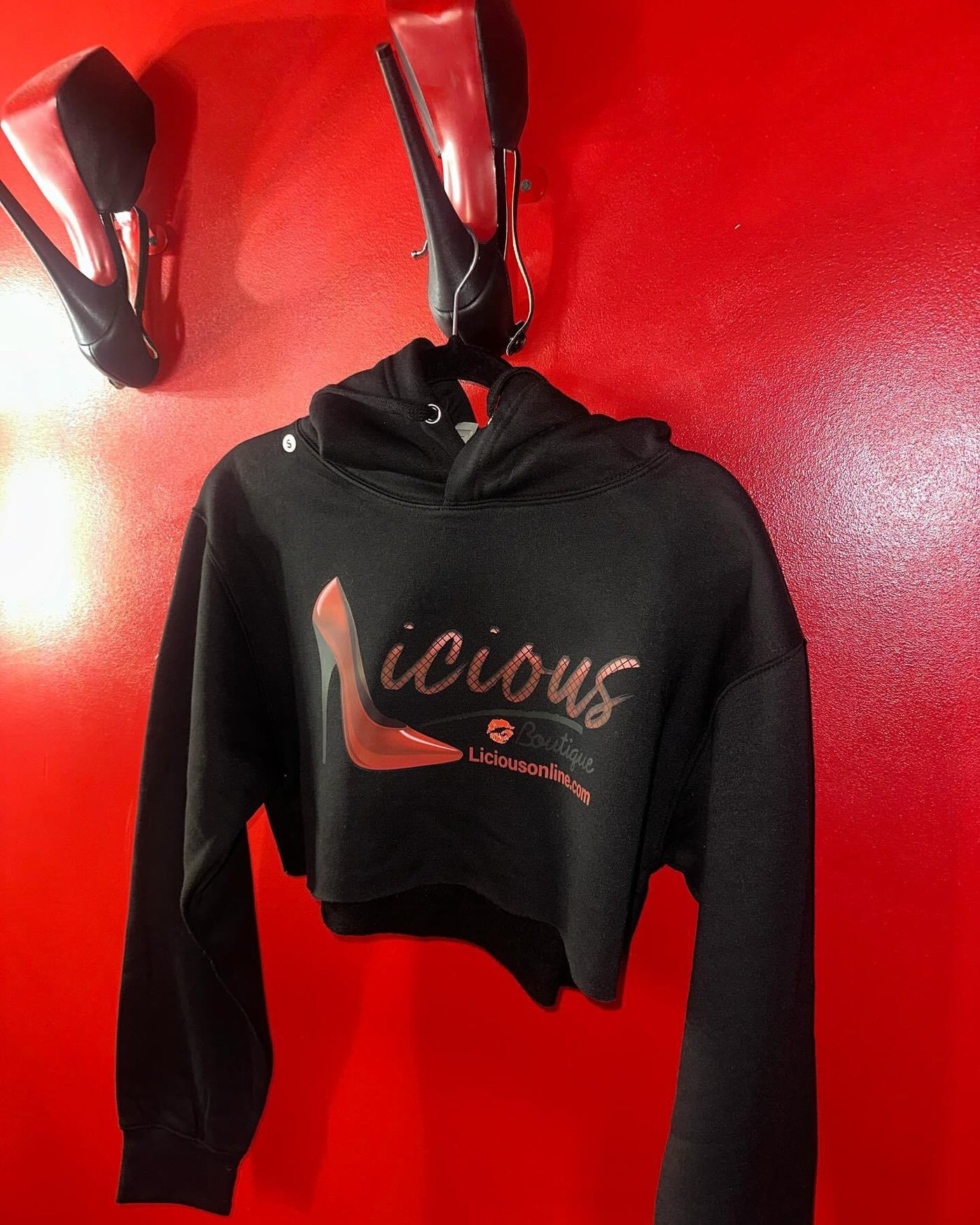 Licious crop hoodie