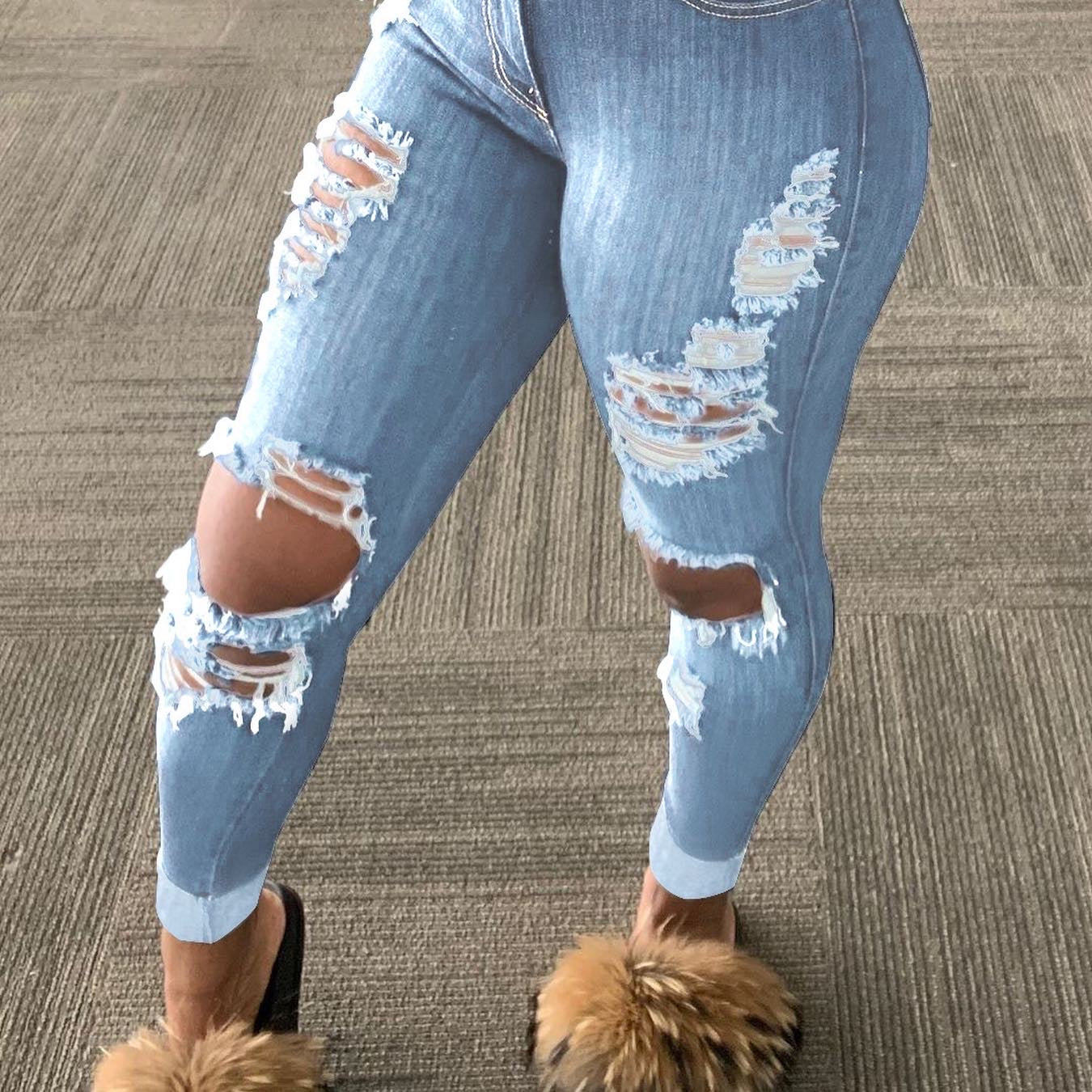 Light blue denim plus size jeans